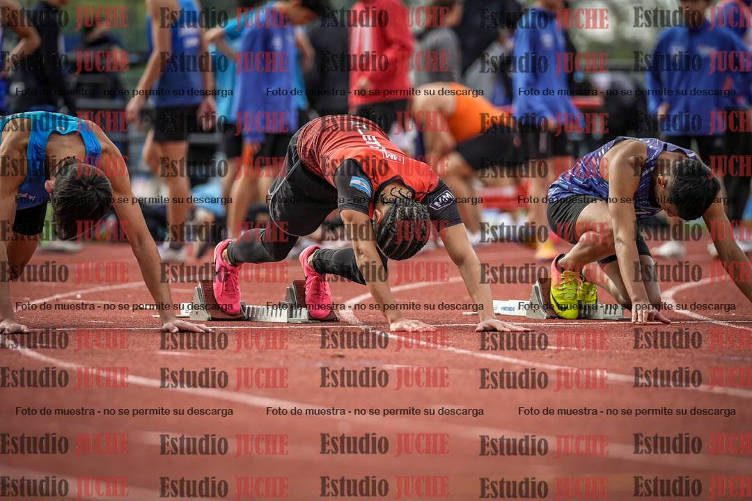 Fotos de los 100 m llanos de varones
