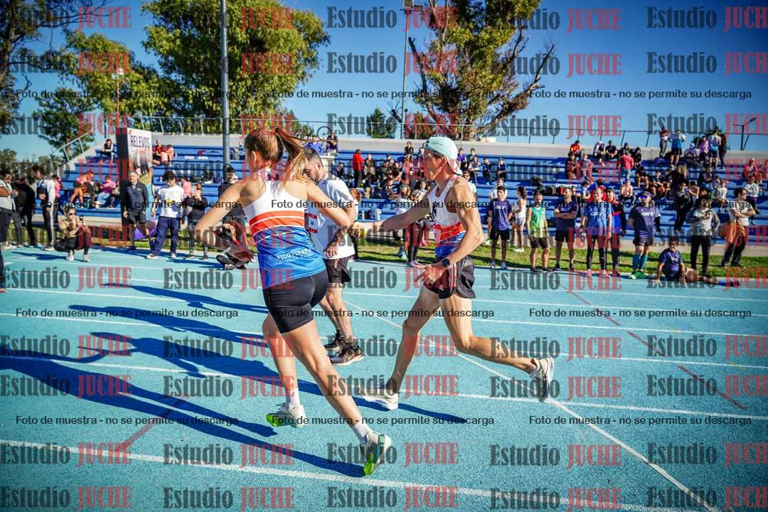 Fotos durante los relevos