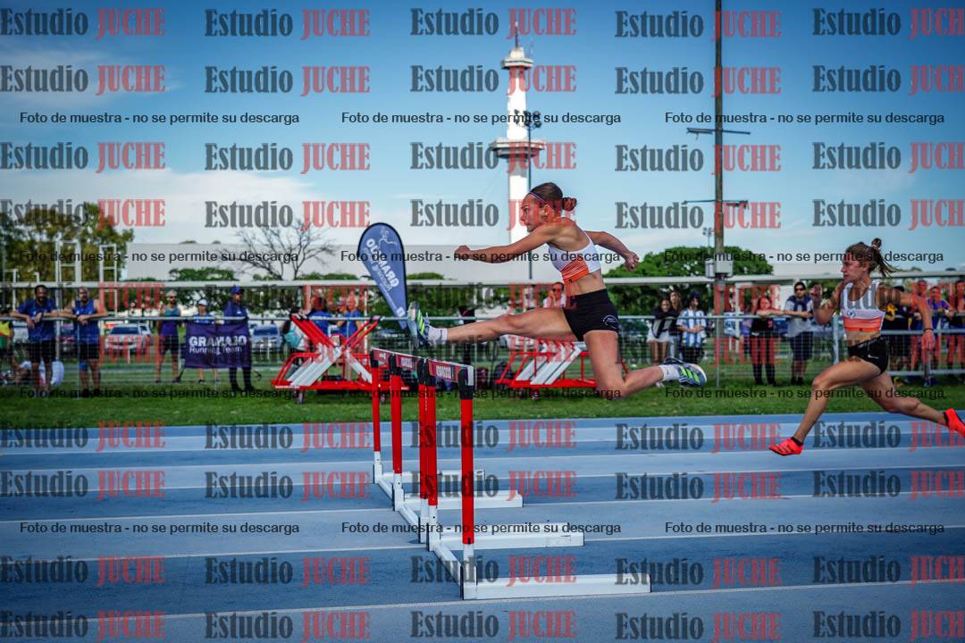Fotos de los 60 m con vallas de mujeres
