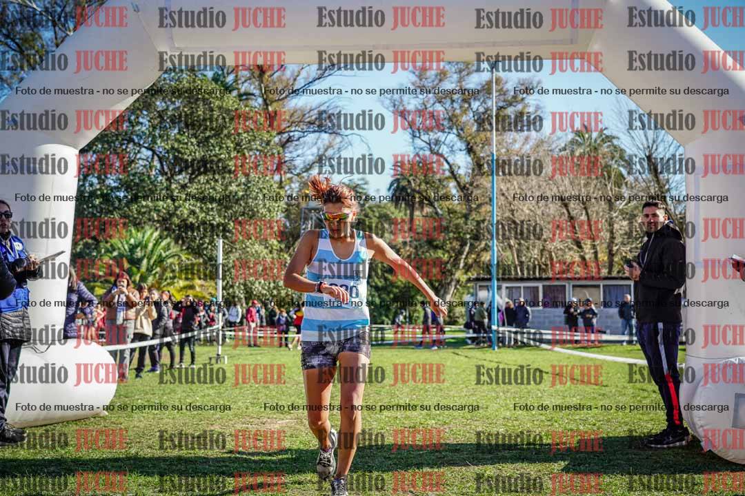 Fotos de la llegada del cross de 3000 m
