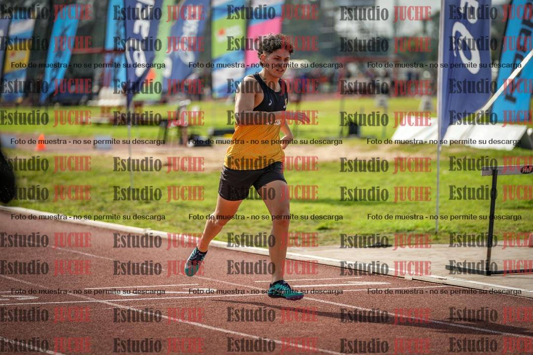 Fotos de los 400 m llanos de varones