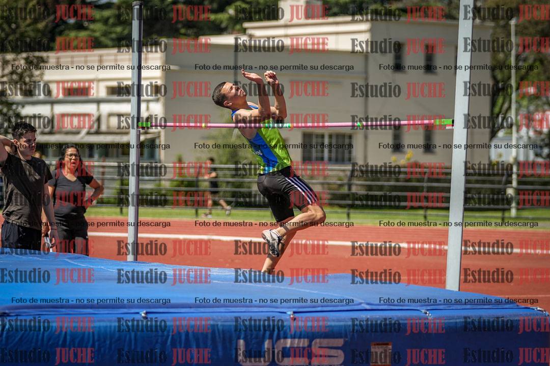 Fotos del salto en alto de varones