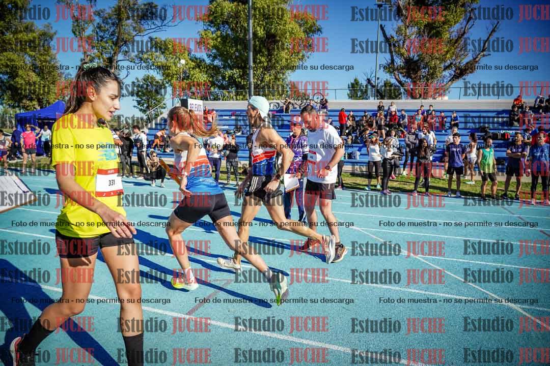 Fotos durante los relevos