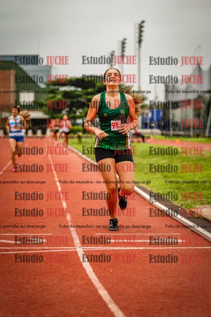 Fotos de los 600 m llanos de mujeres - hexatlón 6