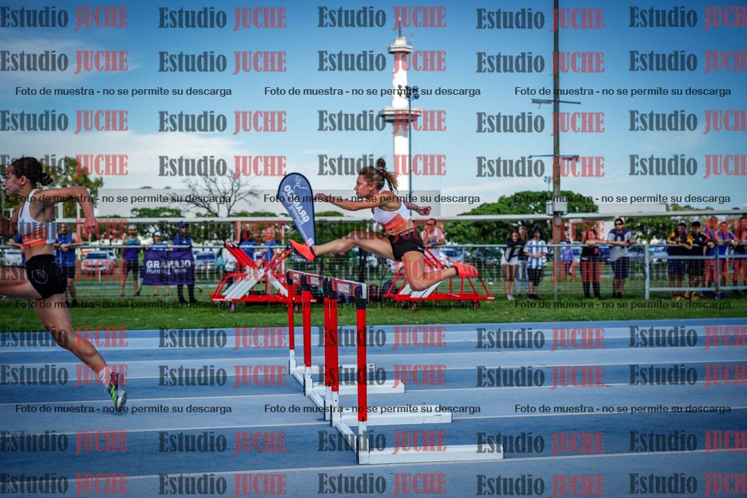 Fotos de los 60 m con vallas de mujeres