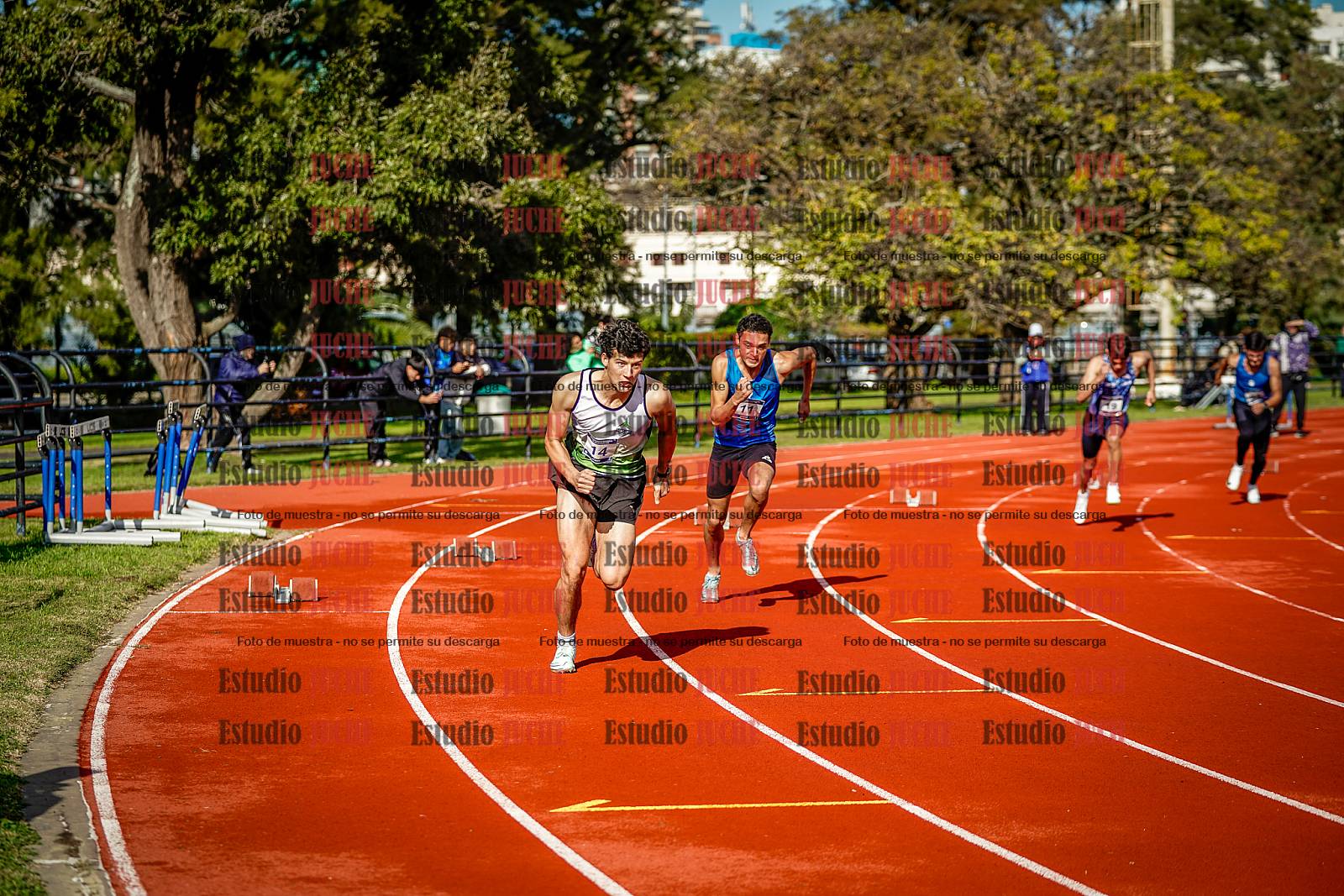 Fotos de los 200 m de varones