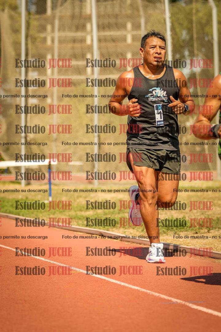 Fotos de los 3000 m llanos de varones