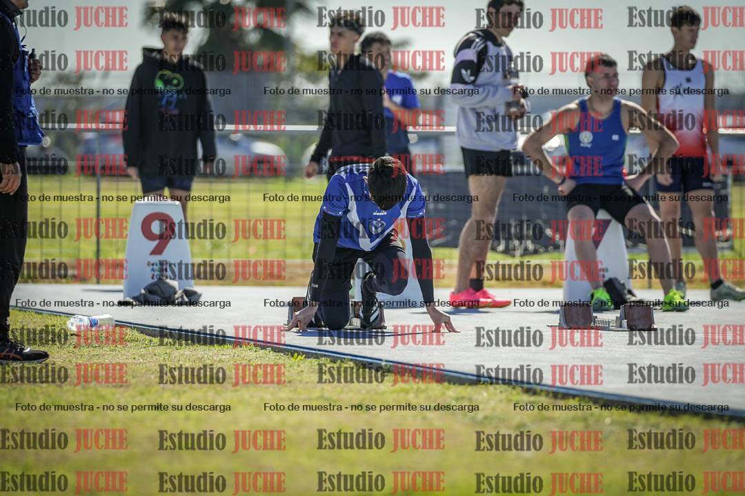 Fotos de los 100 m llanos de varones