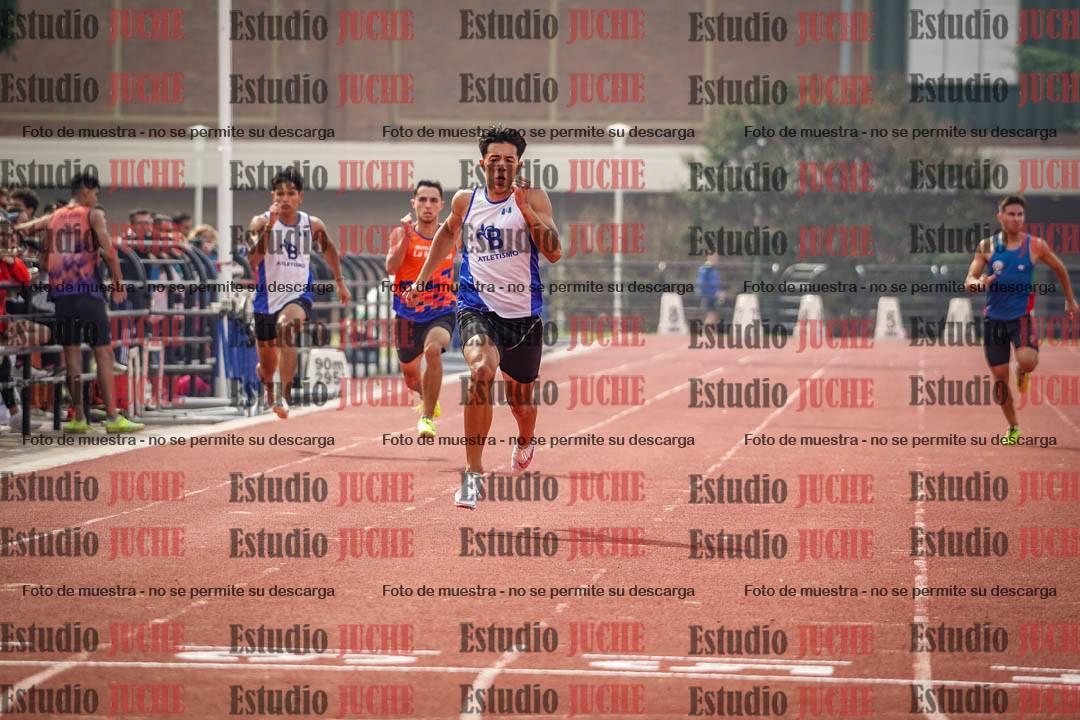 Fotos de los 200 m llanos de varones
