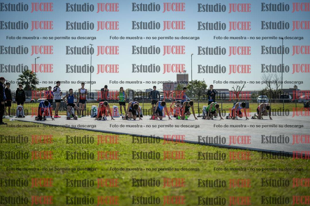 Fotos de los 100 m llanos de varones