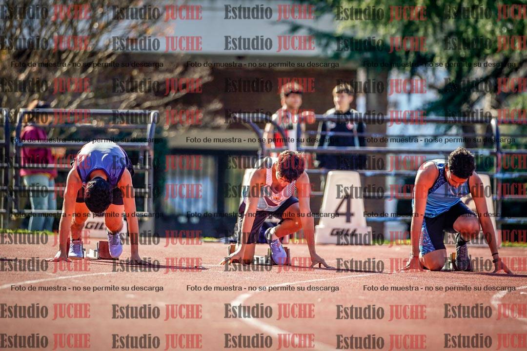 Fotos de los 100 m llanos de varones