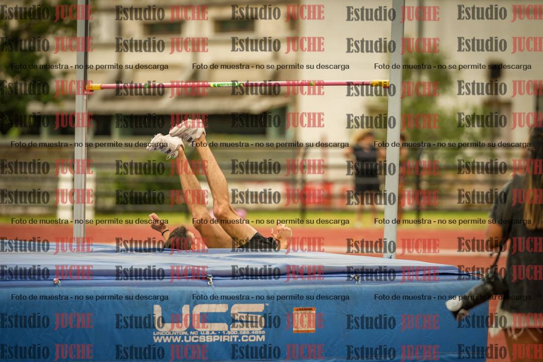 Fotos del salto en alto de varones - FINAL