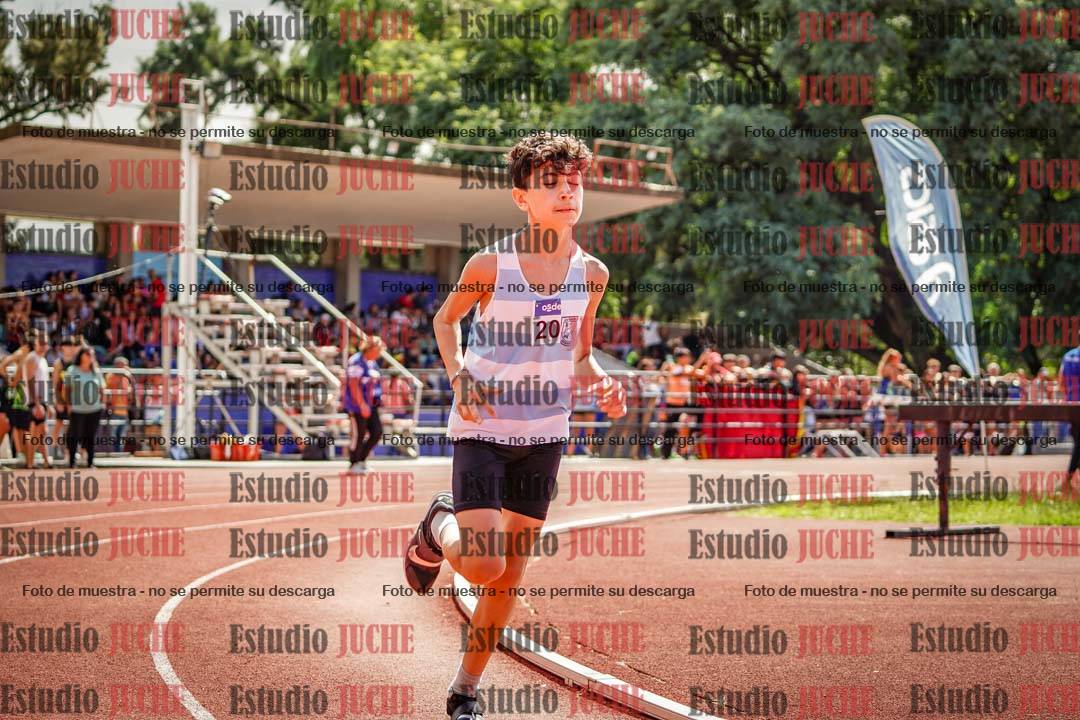 Fotos de los 600 m llanos de varones