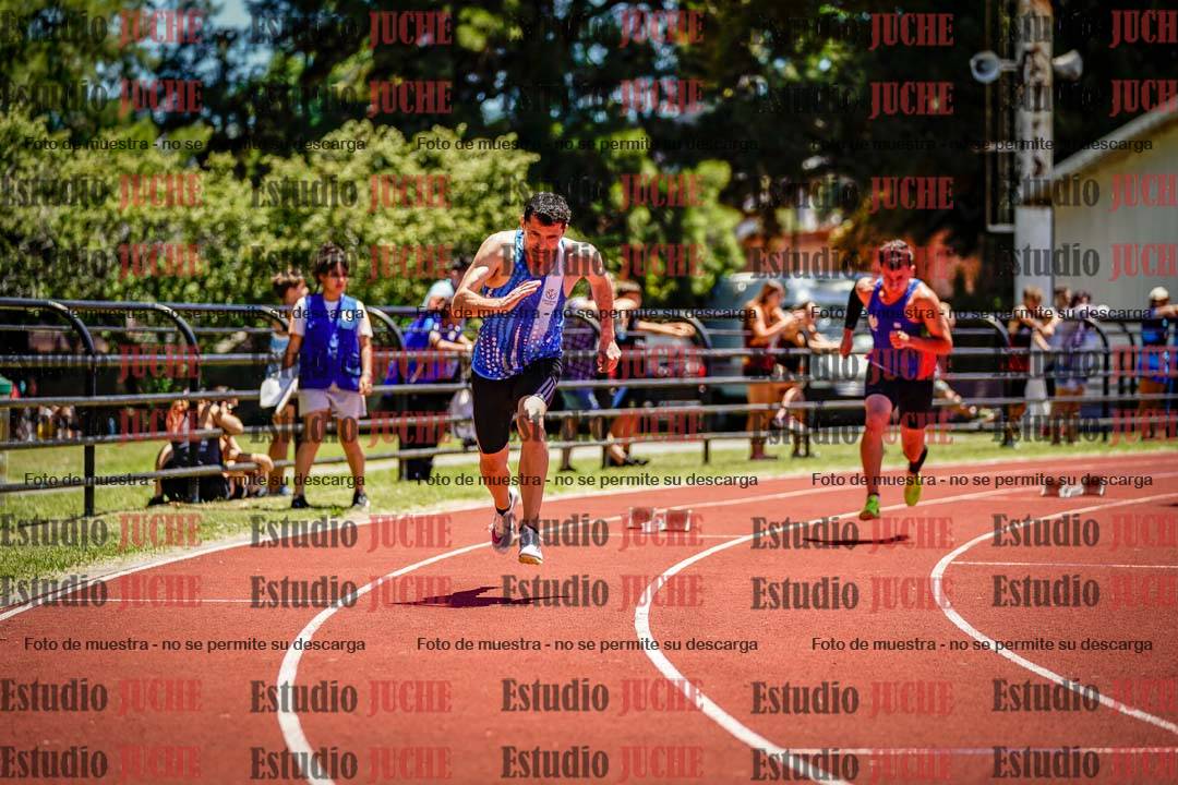 Fotos de los 400 m con vallas de varones