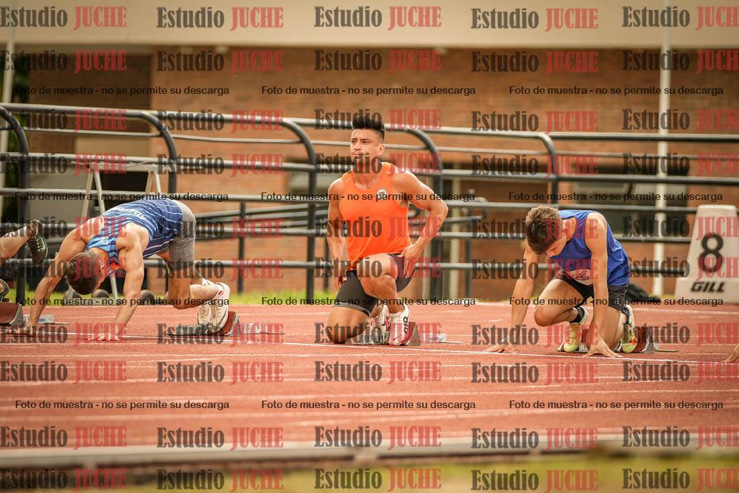 Fotos de los 100 m llanos de varones