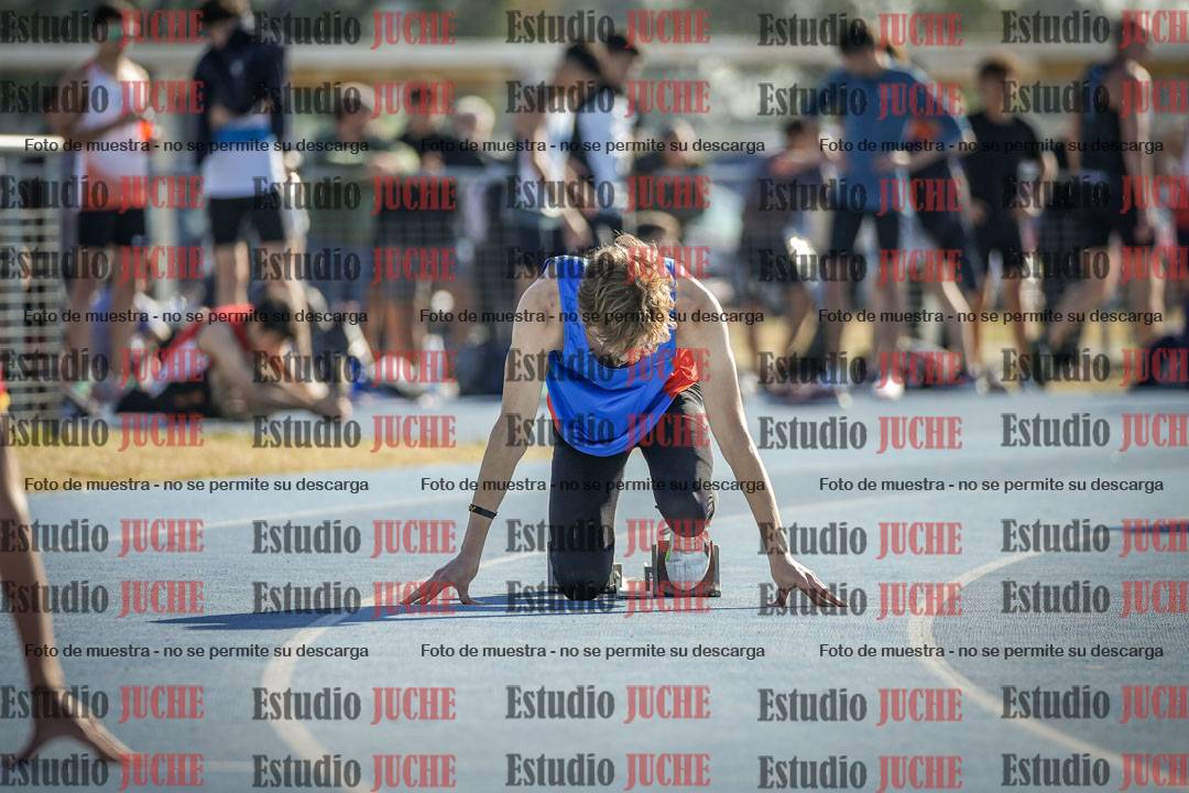 Fotos de los 400 m llanos de varones