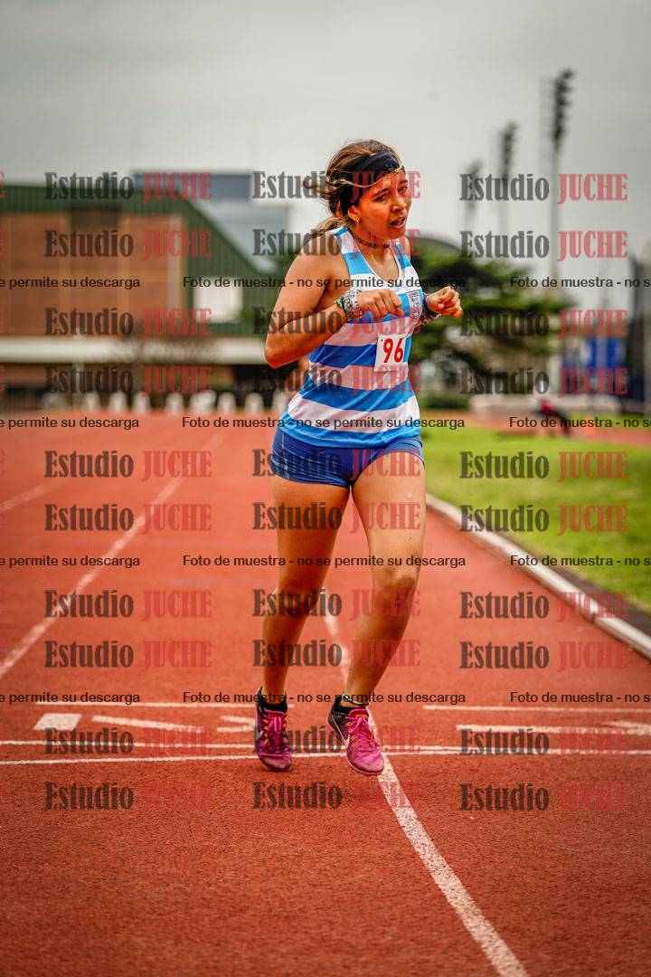 Fotos de los 600 m llanos de mujeres - hexatlón 6