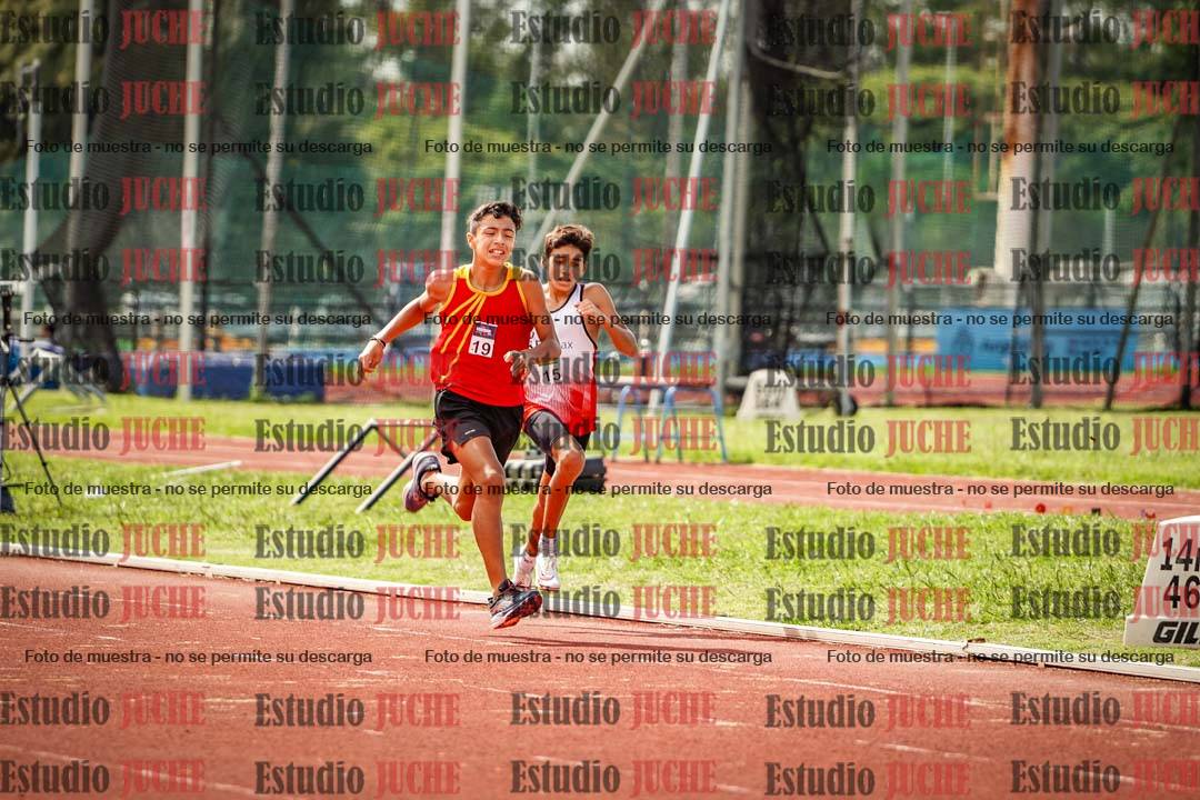 Fotos de los 600 m llanos de varones