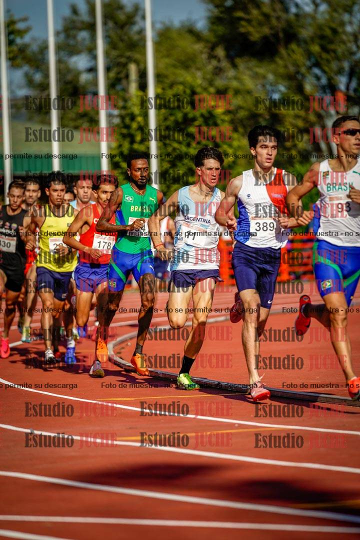 Fotos de los 1500 m llanos de varones