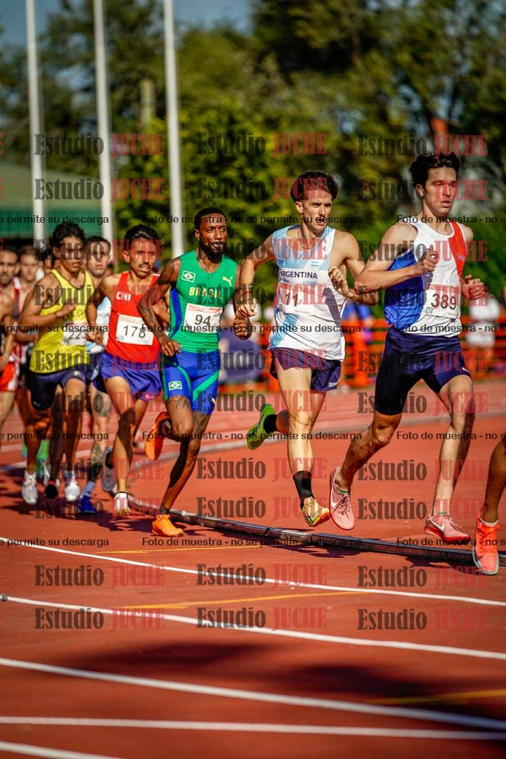 Fotos de los 1500 m llanos de varones