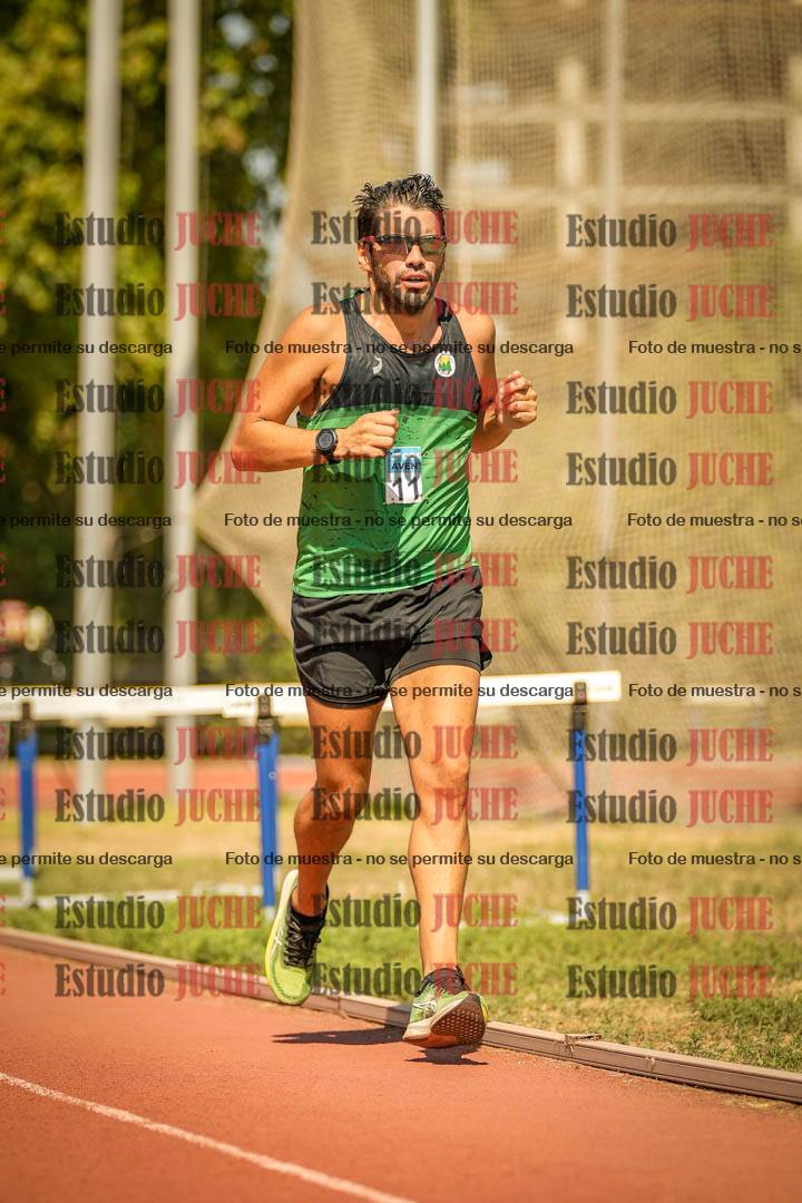 Fotos de los 3000 m llanos de varones