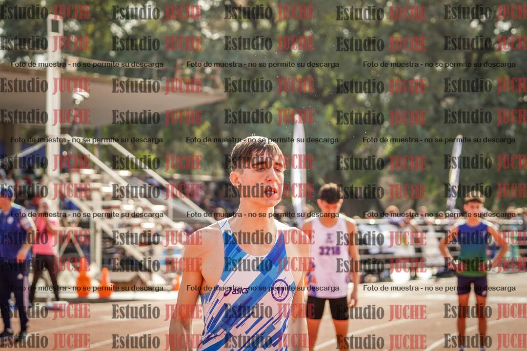 Fotos de los 400 m llanos de varones