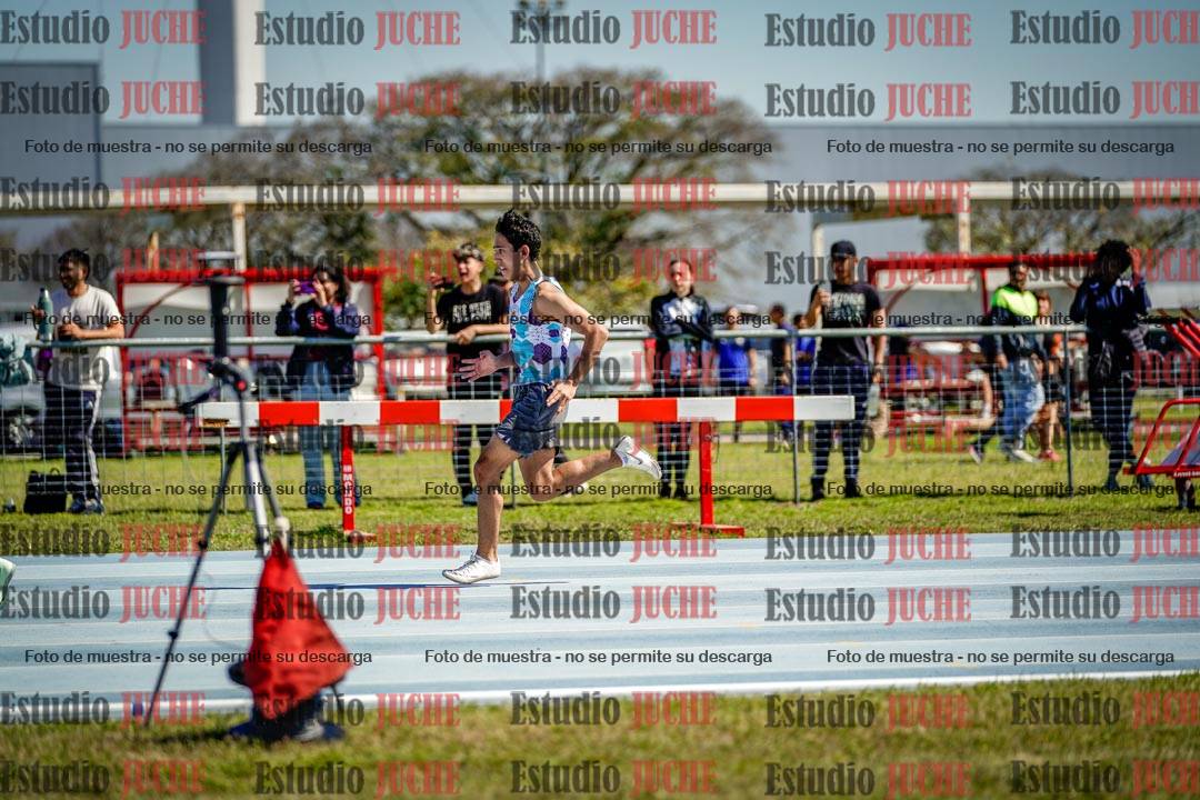 Fotos de los 100 m llanos de varones