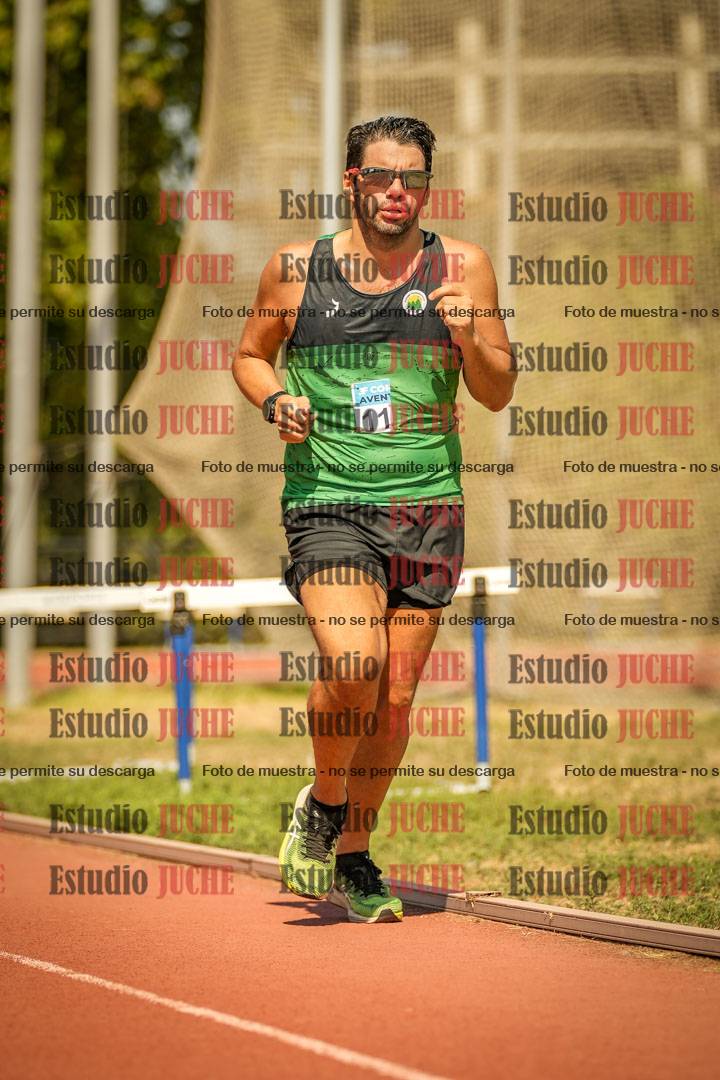 Fotos de los 3000 m llanos de varones