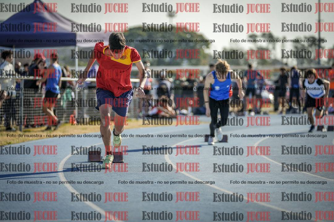 Fotos de los 400 m llanos de varones