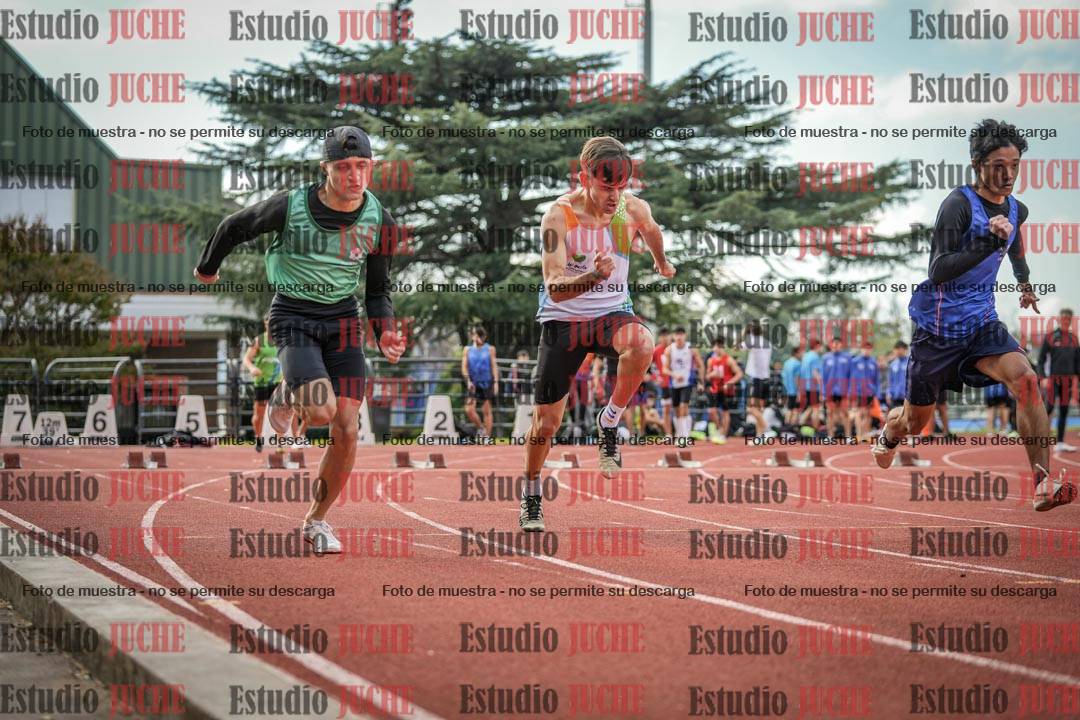 Fotos de los 100 m llanos de varones