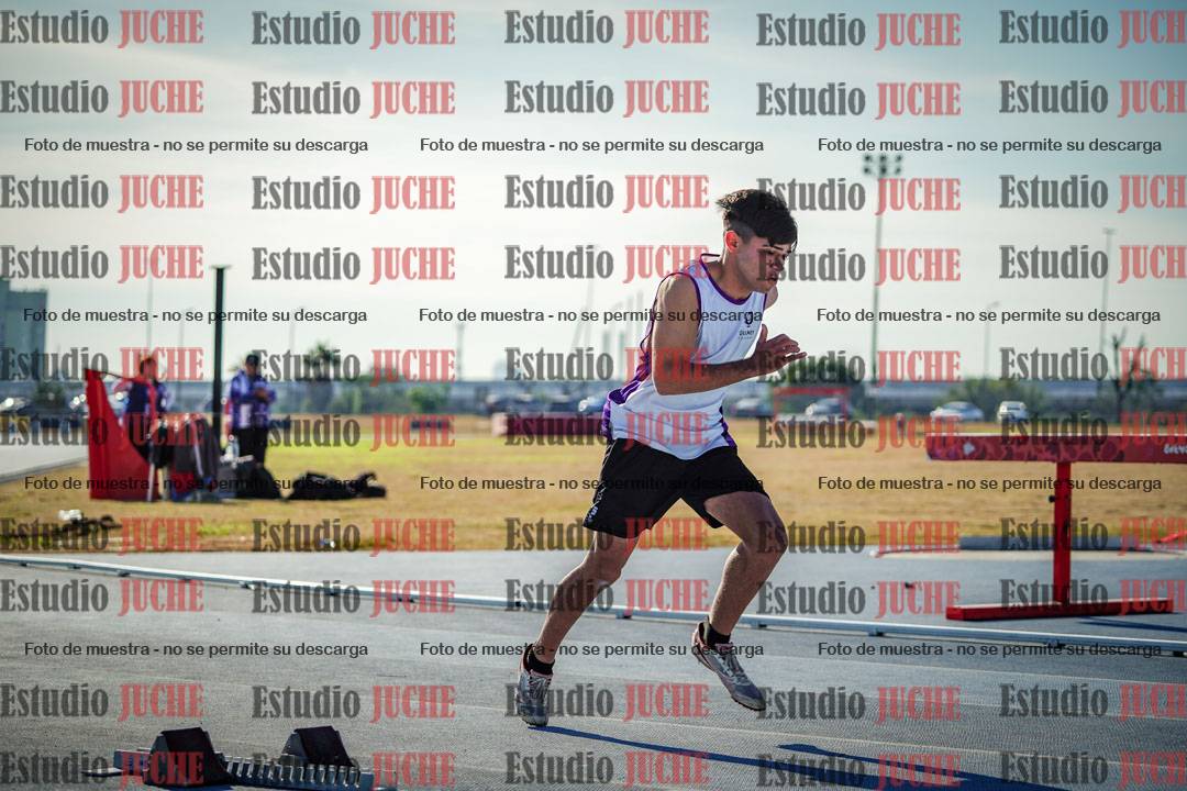 Fotos de los 400 m llanos de varones