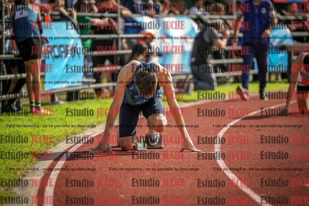 Fotos de los 400 m llanos de varones