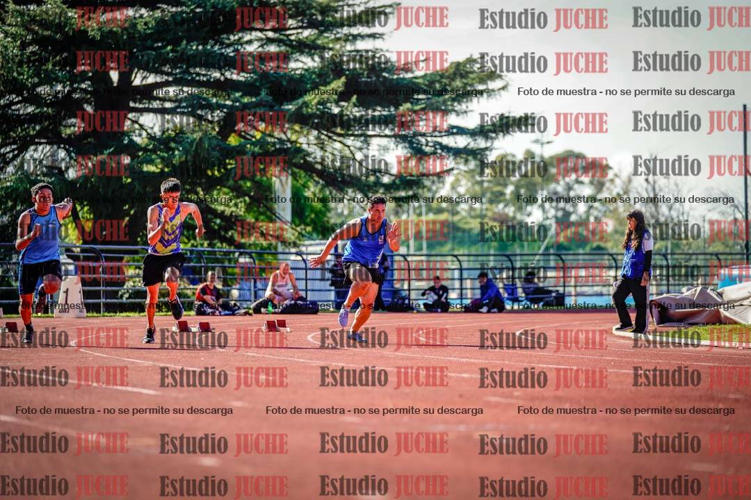 Fotos de los 100 m llanos de varones