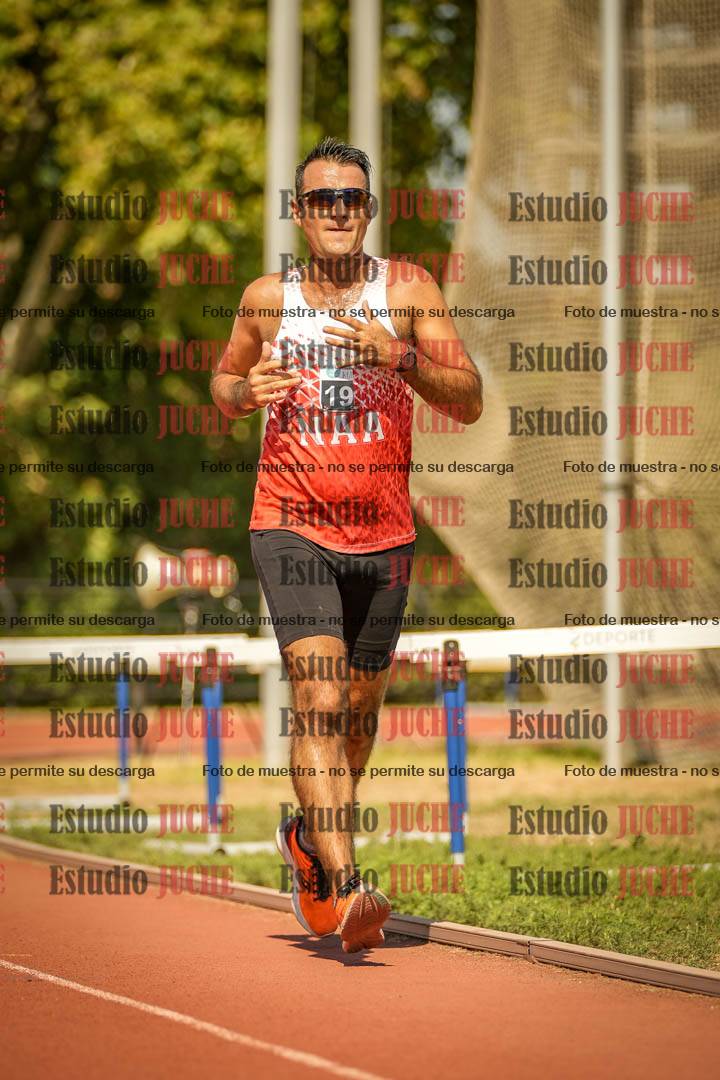 Fotos de los 3000 m llanos de varones