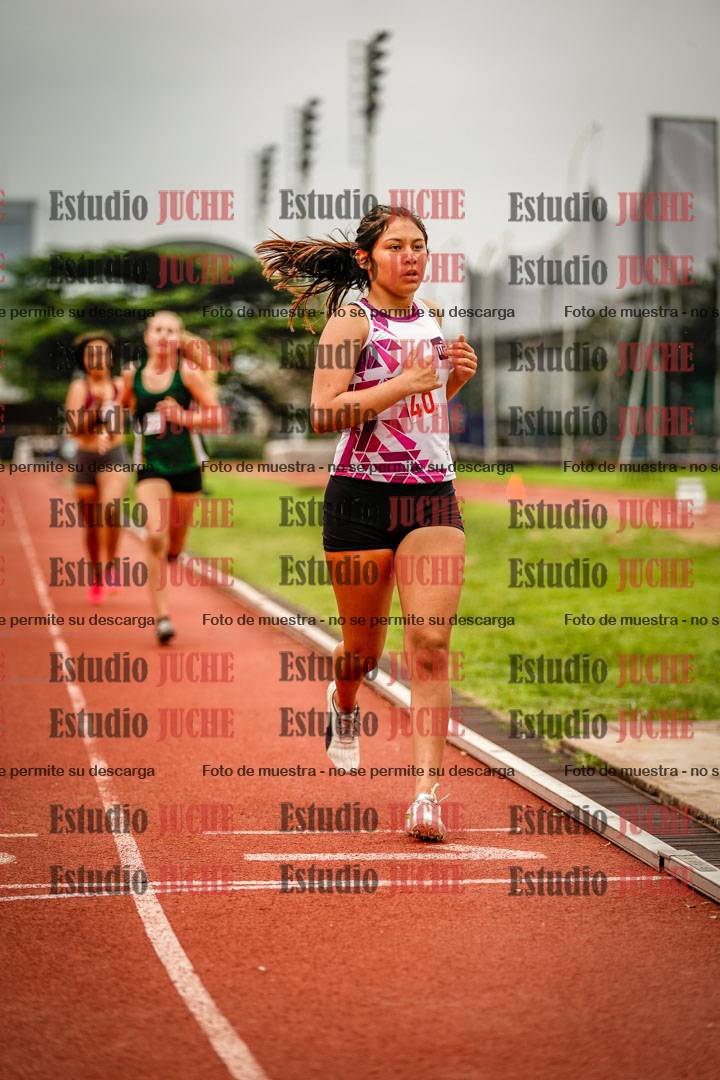 Fotos de los 600 m llanos de mujeres - hexatlón 6