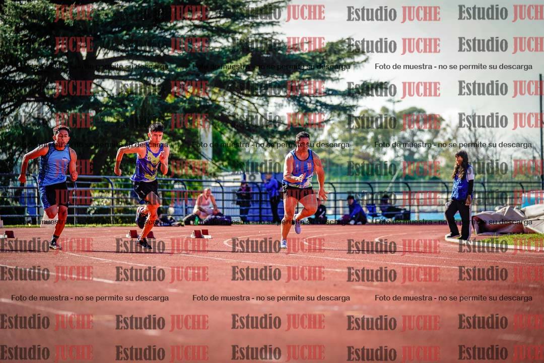 Fotos de los 100 m llanos de varones