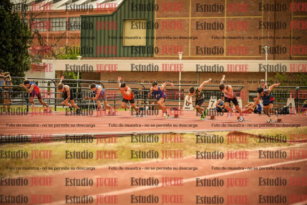 Fotos de los 100 m llanos de varones