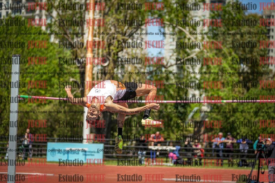 Fotos del salto en alto de varones