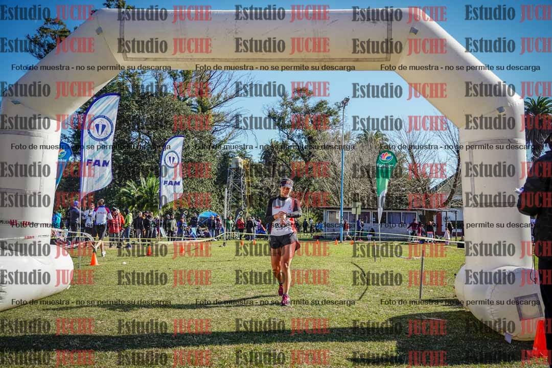 Fotos de la llegada del cross de 6000 m
