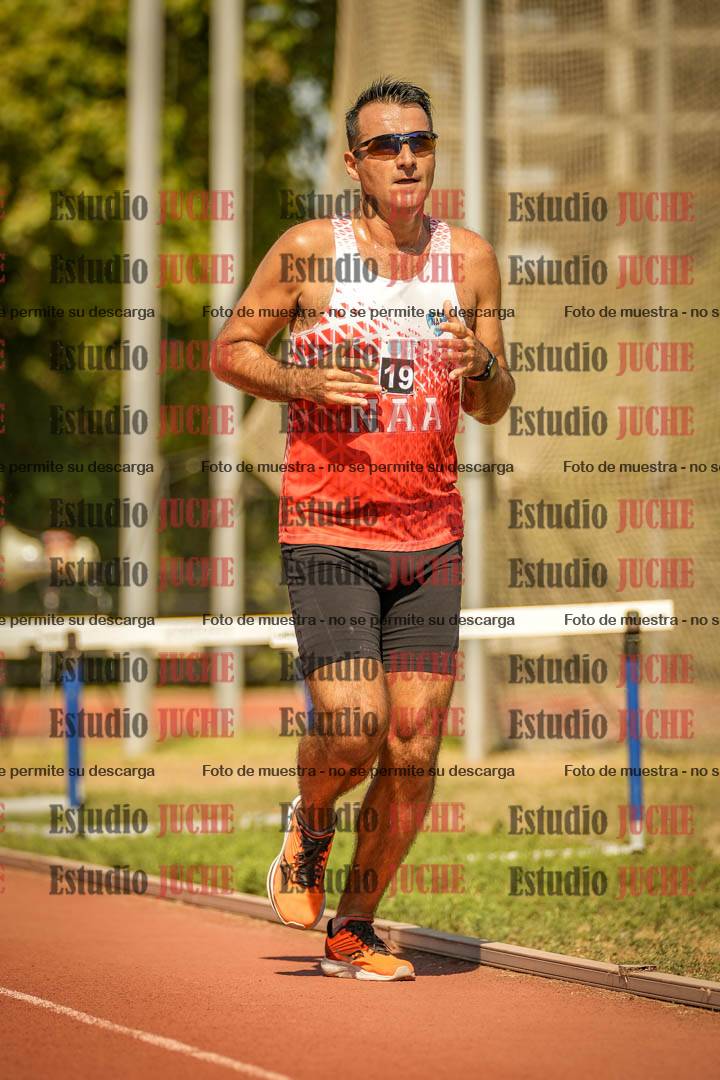 Fotos de los 3000 m llanos de varones