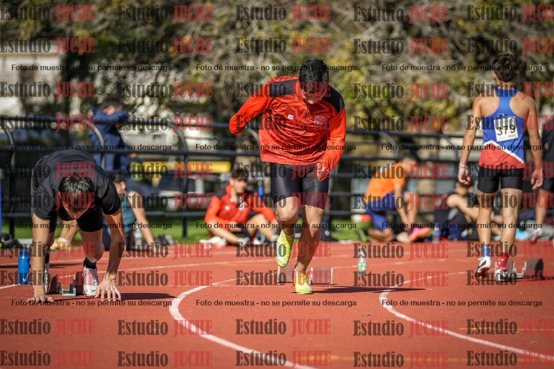 Fotos de los 200 m llanos de varones