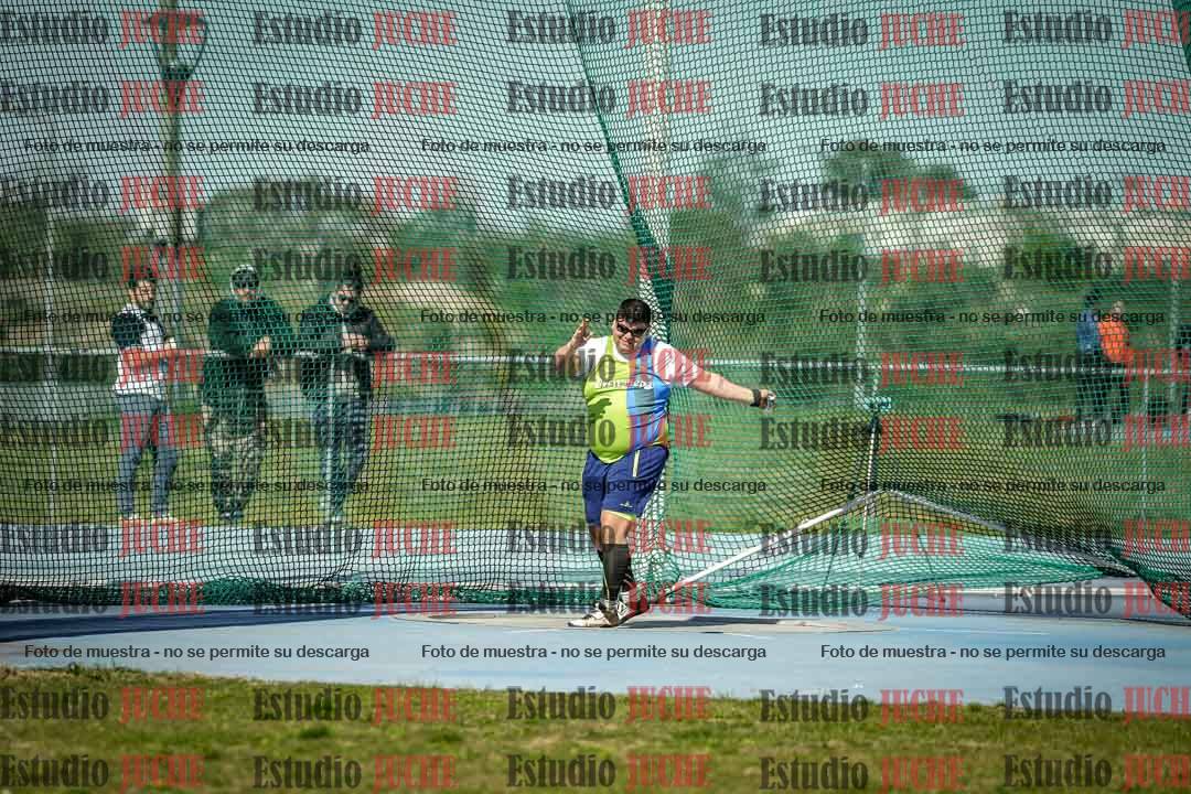 Fotos del lanzamiento de martillo de varones