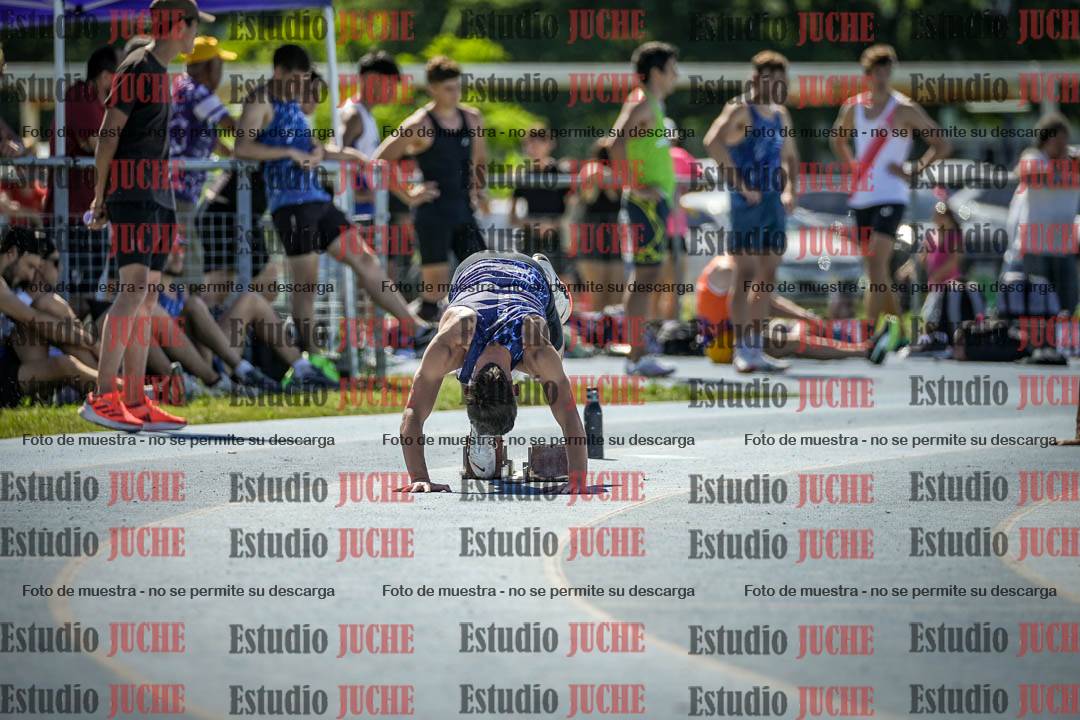 Fotos de los 400 m llanos de varones