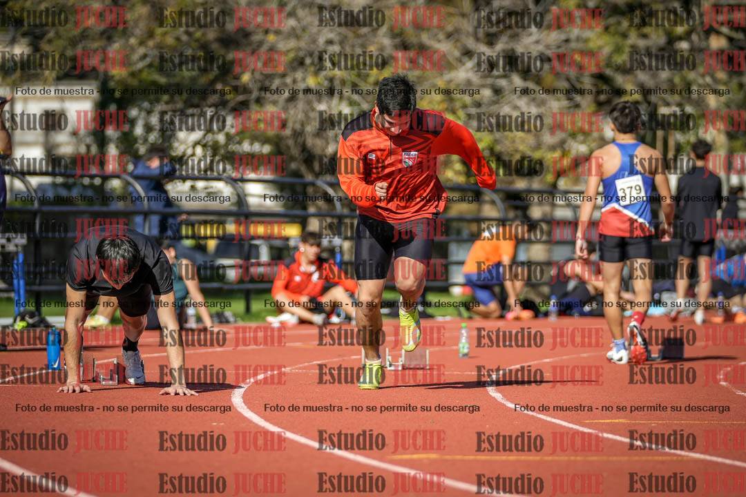 Fotos de los 200 m llanos de varones