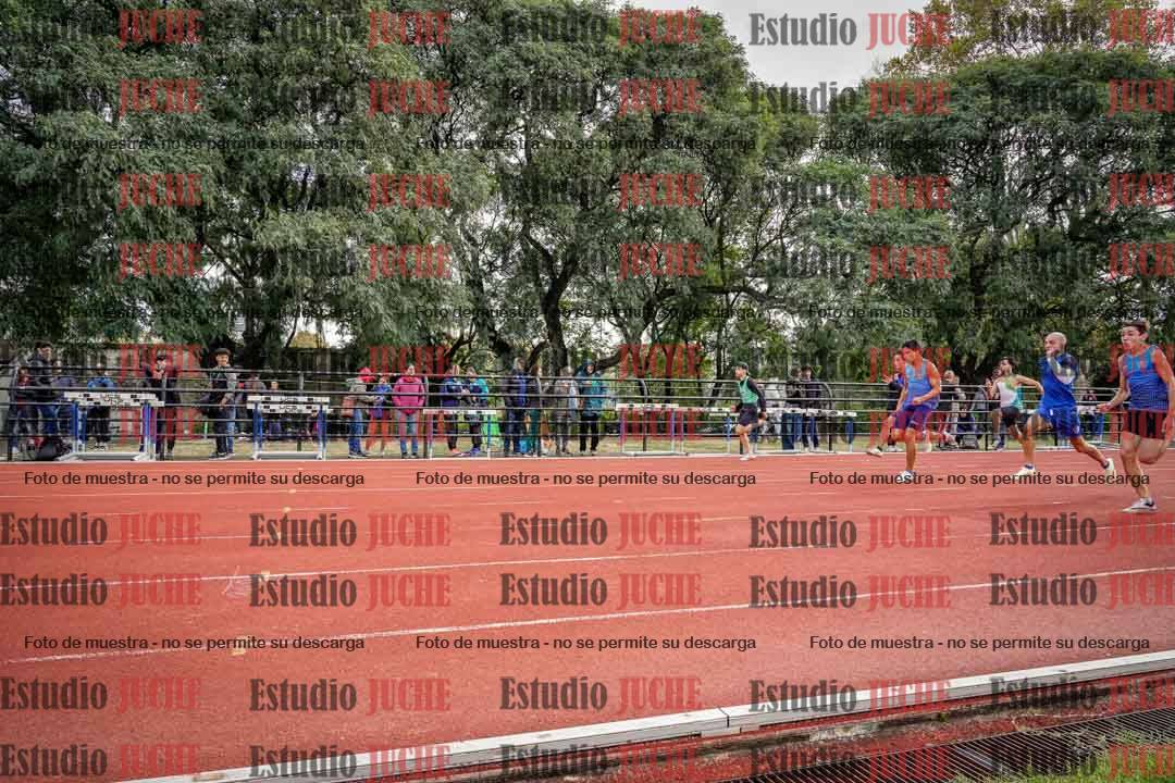 Fotos de los 100 m llanos de varones