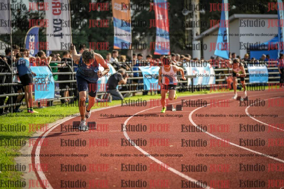 Fotos de los 400 m llanos de varones