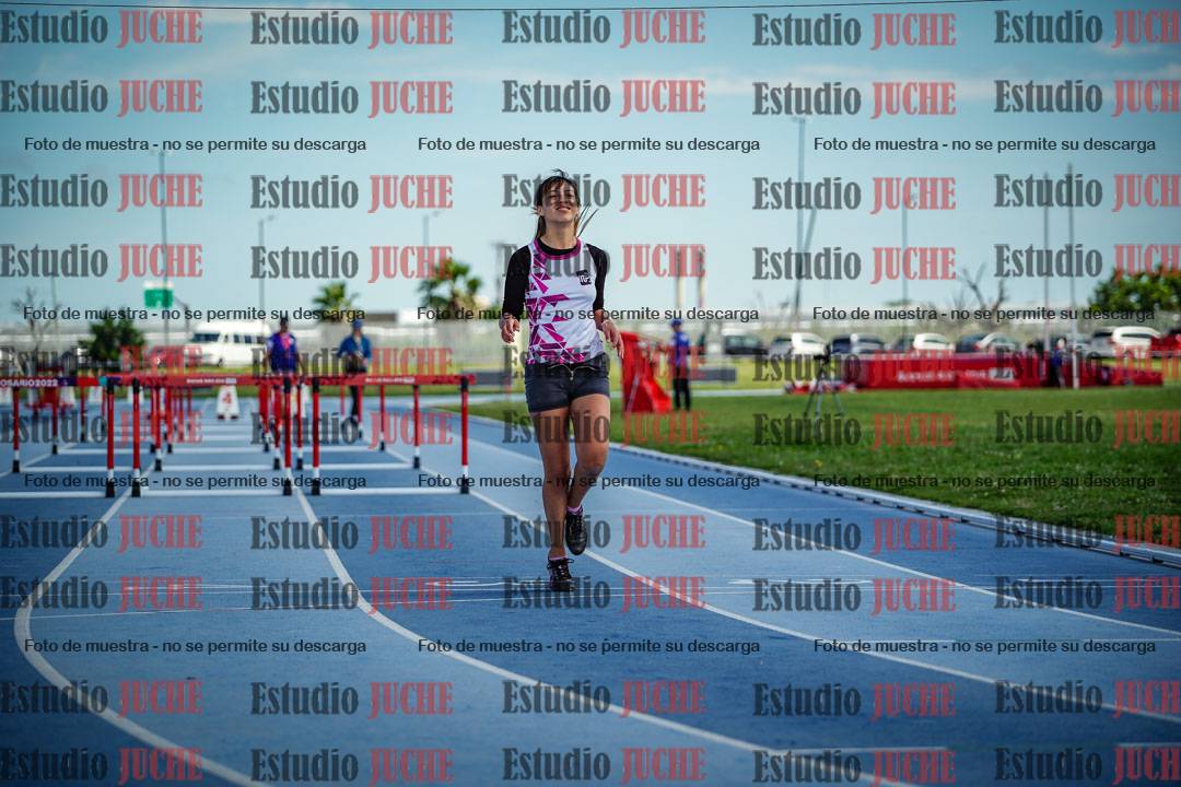 Fotos de los 60 m con vallas de mujeres