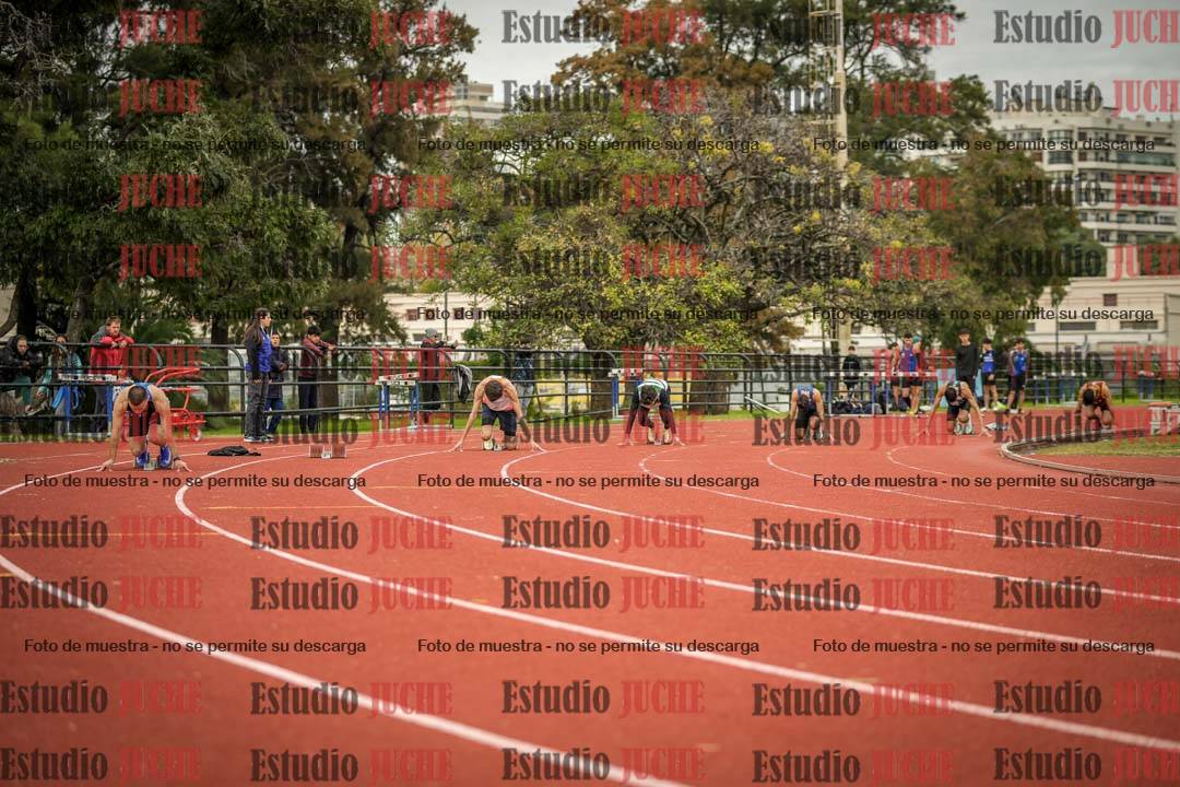 Fotos de los 200 m llanos de varones