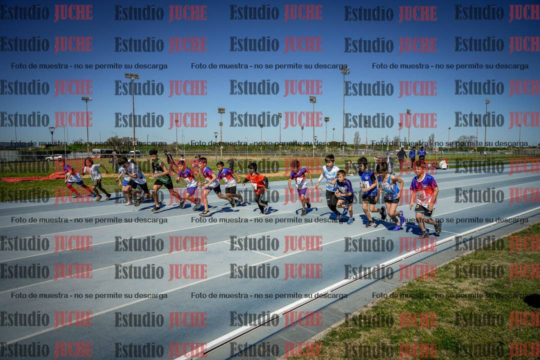 Fotos de los 1000 m llanos de varones