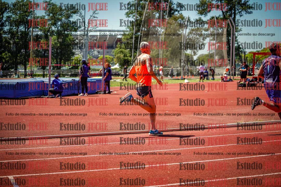 Fotos de los 800 m llanos de varones